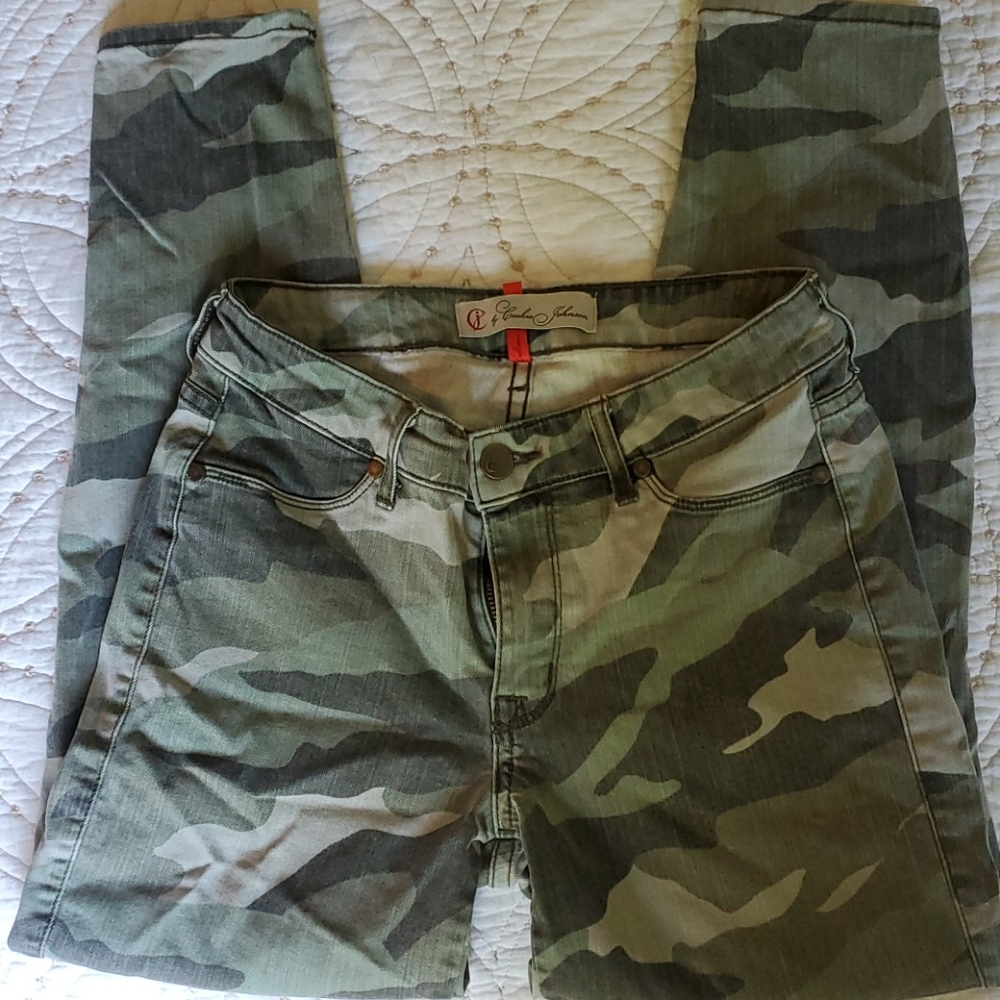 3/$25 Camo Jeggings
